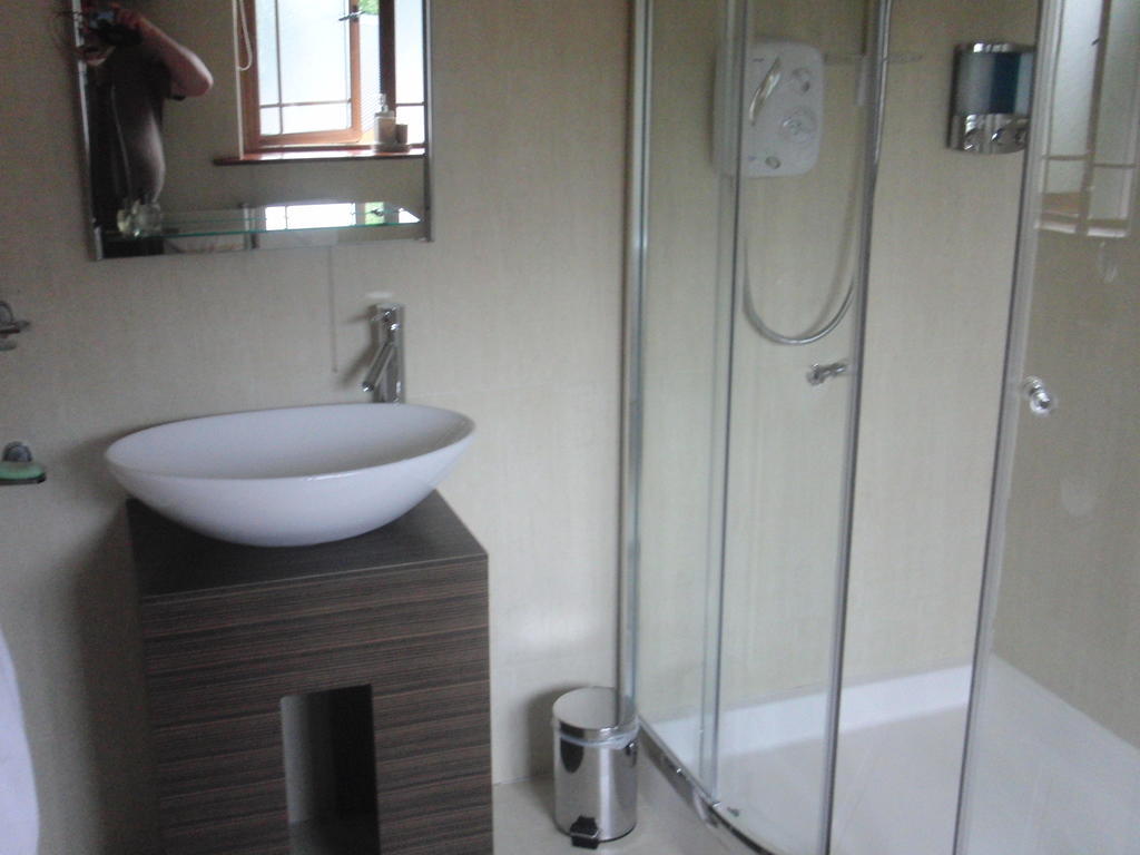 Woodlands House Bed & Breakfast Farranfore Bilik gambar